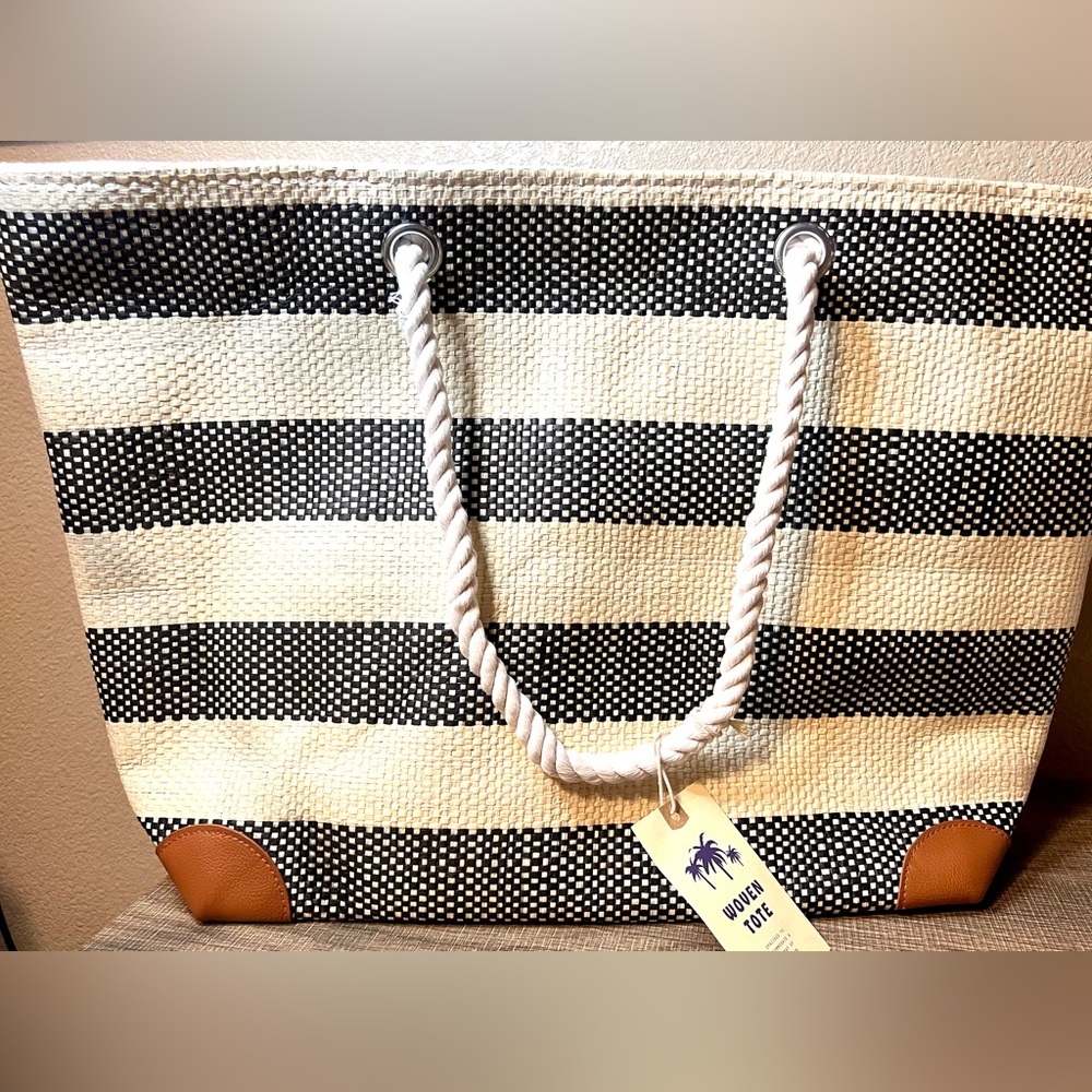 Large Straw Beach Tote Bag for Summer Travel
